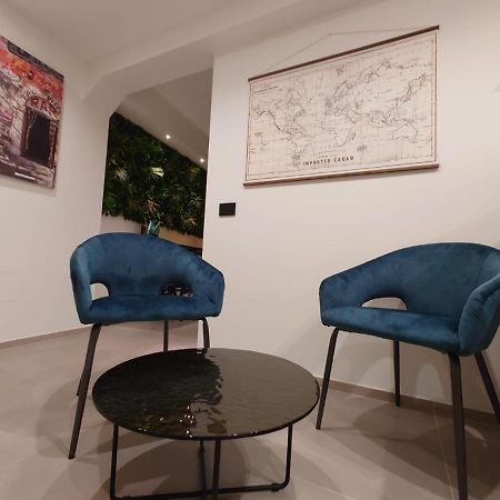 Don Turi - Charming Room Giardini Naxos Luaran gambar