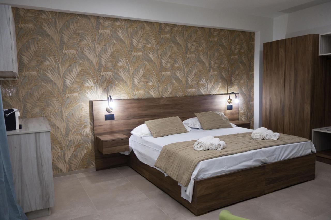 Don Turi - Charming Room Giardini Naxos Luaran gambar